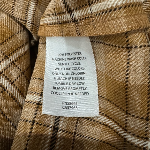 Melrose and Market Plaid print notched lapel one button Women's Blazer medium - Picture 11 of 12